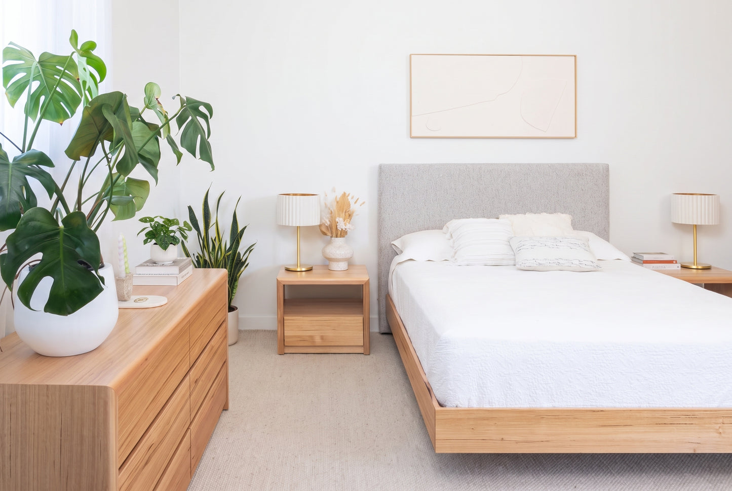 Yakka Drift Tasmanian Oak Feature Grade Bed Frame
